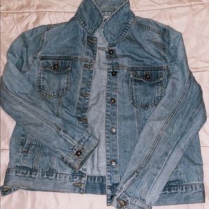 Jean Jacket Size Medium